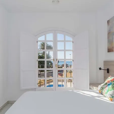 Costa Blanca Торевьиа