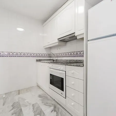 Costa Blanca Торевьиа